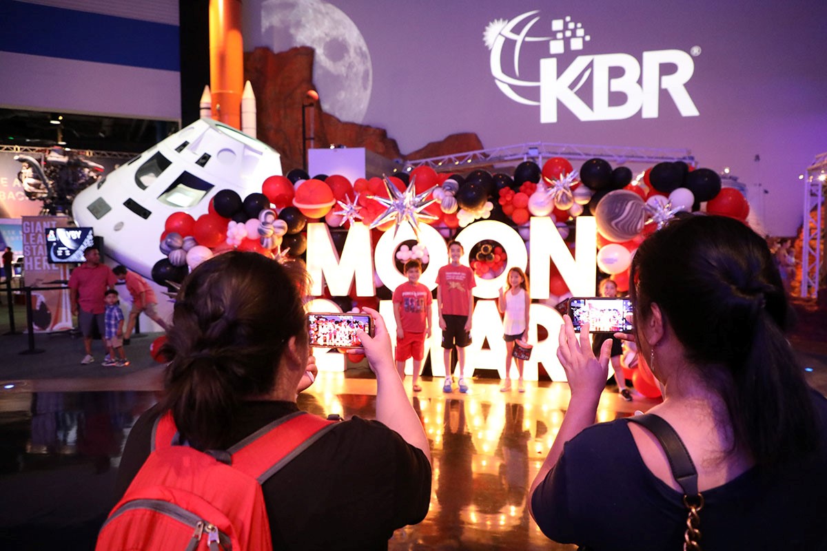 Space Center Houston’s 2nd annual Moon 2 Mars Festival The Buzz Magazines